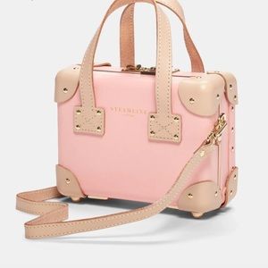 Streamline luggage The Correspondent Pink Mini